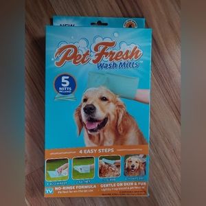 Pet Fresh Wash Mitts No Rinse Pet Cleaner New